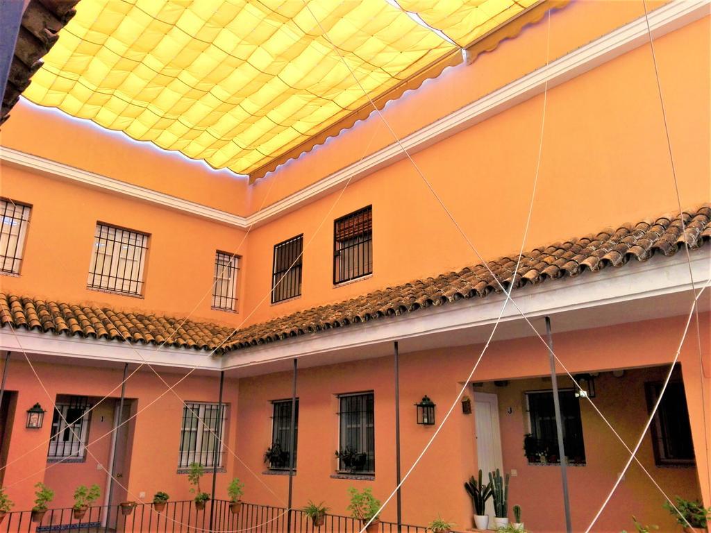 Ferienwohnung Duplex En Corral De Vecinos San Bernardo Sevilla Exterior foto